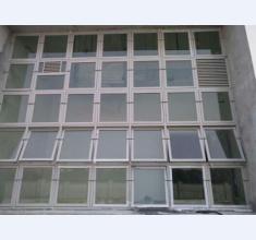 钢质泄爆窗